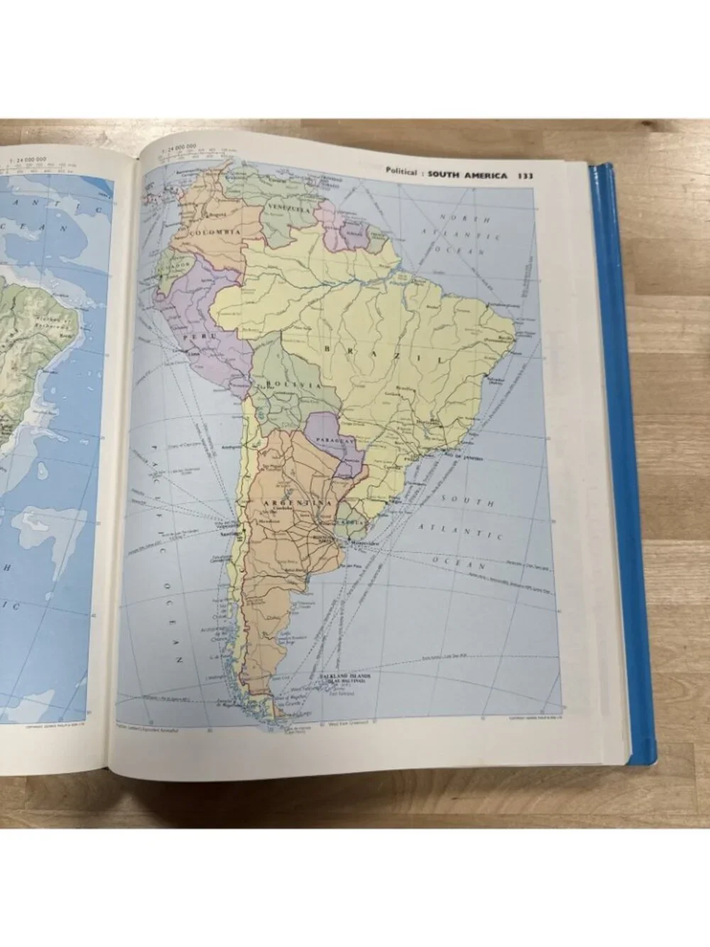 Vintage 1990 Webster’s New Geographical Atlas United States & World Hardcove